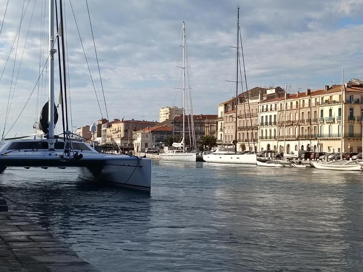 La Maison Verte Sete Bagian luar foto